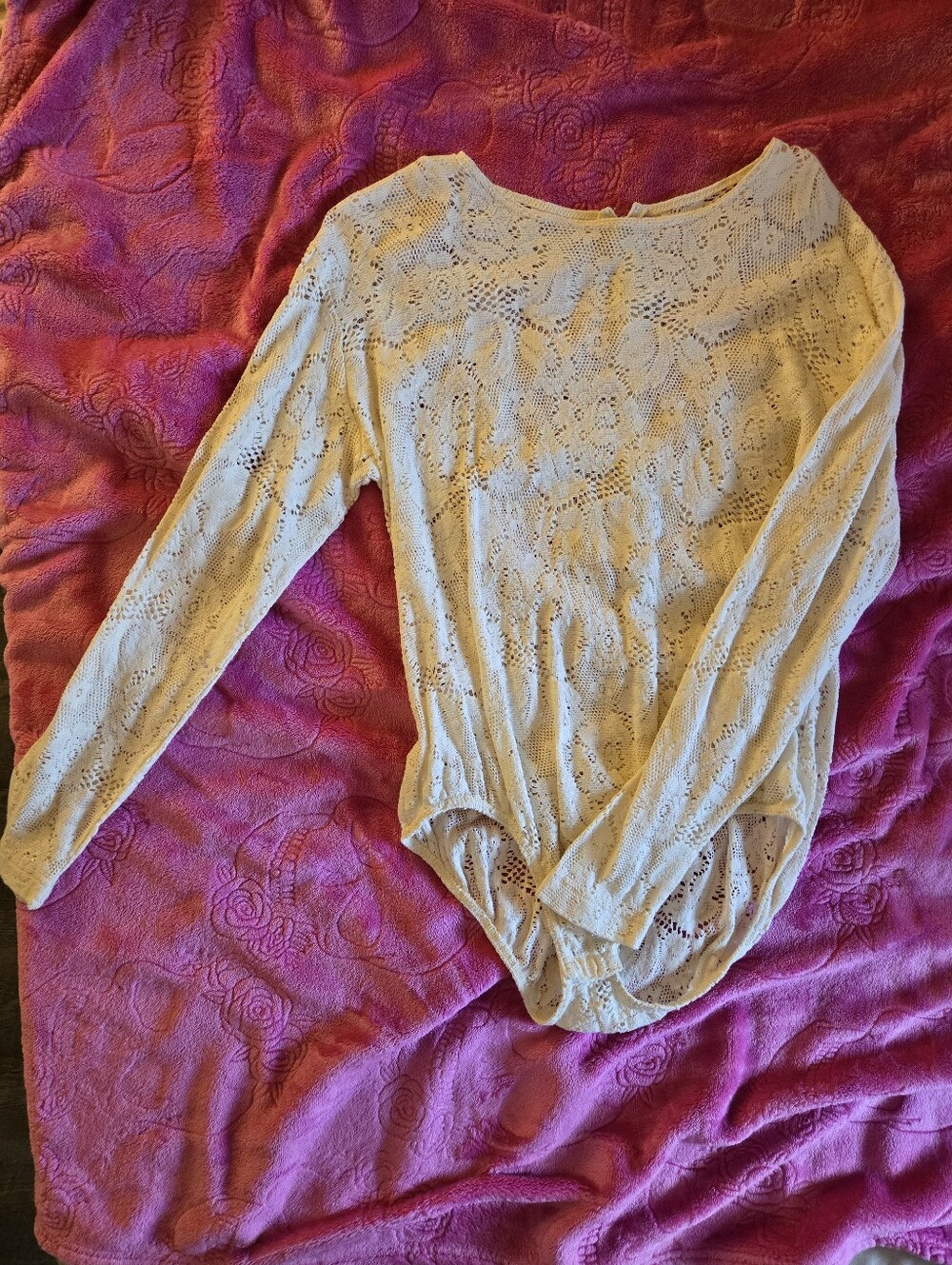 Vintage Ann Taylor Cream Lace Knit Long-Sleeve Bodysuit